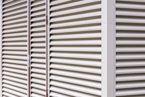 Practical Uses for Louvered Screens and Fences